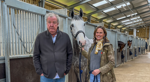 Jeremy Clarkson to Launch New Racehorse Syndicate, Confuses Motor Racing and Horseracing!