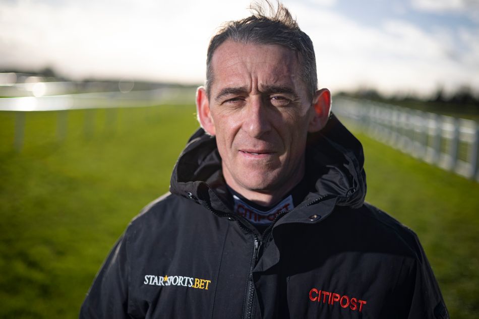 Davy Russell advocates for introducing qualifying races for the Grand National, believing others should be kept out.