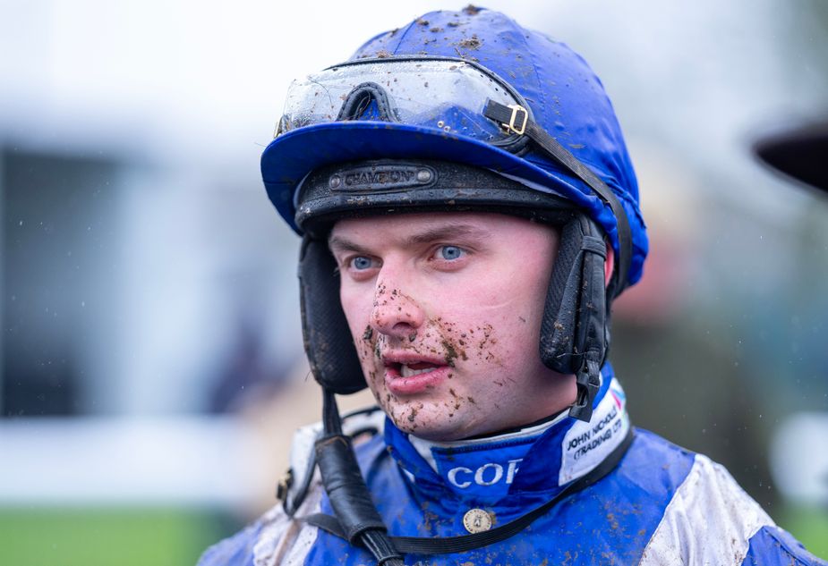 Sean Bowen Secures First Win Since Returning from Injury in Racing Post Event